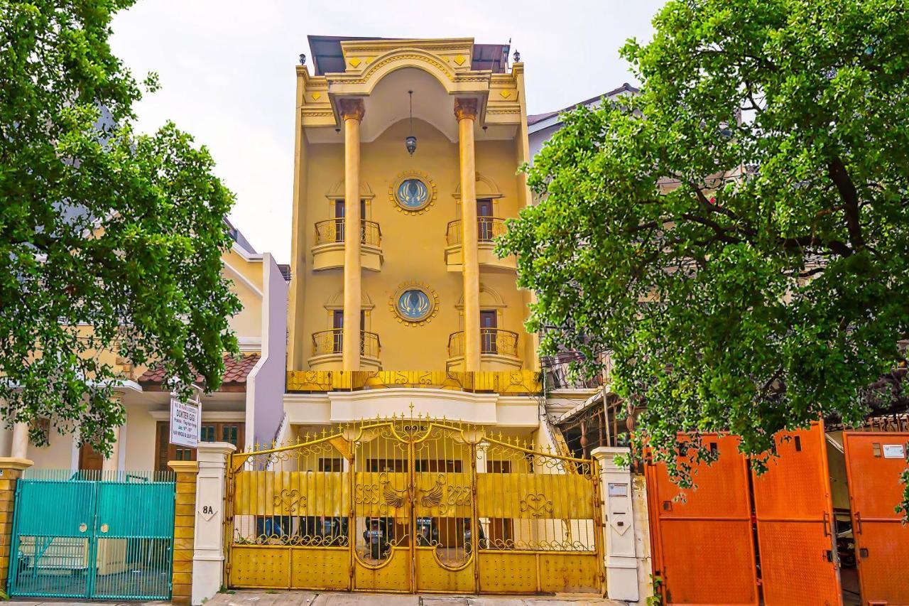 Oyo 92687 Alnindo Makaliwe Hotel Jakarta Bagian luar foto